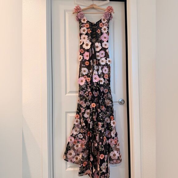 NWOT Bronx and Banco Jasmine Black Multi Off Shoulder Gown - Picture 10 of 16